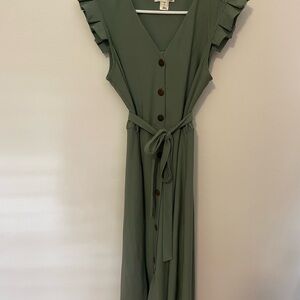 Monteau Green Sleeveless V-Neck Maxi Dress